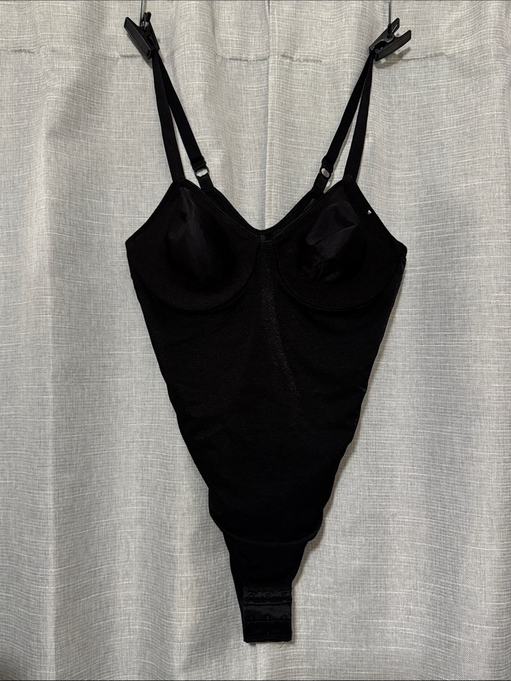 Like New-Vanity Fair One Piece Body Suit Style ShapeWear-Sz 38B-Black
